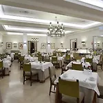 De 4*