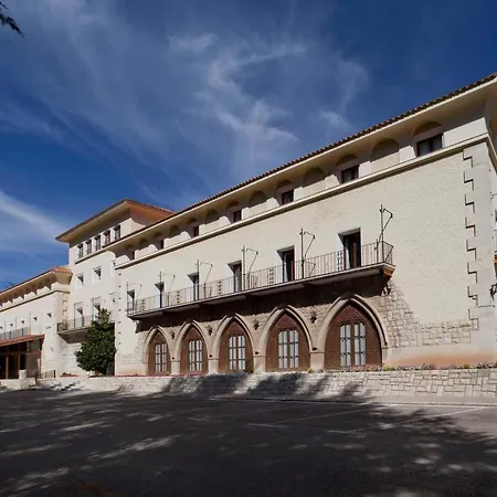 Hotell De 4*